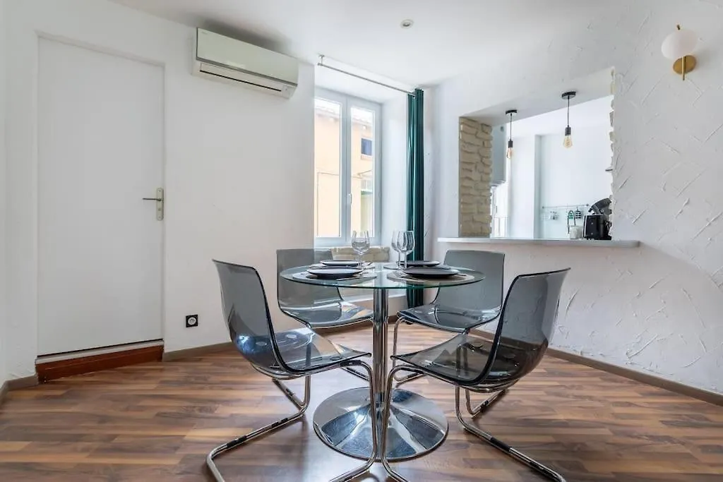 Make History - Chamalieres Apartment