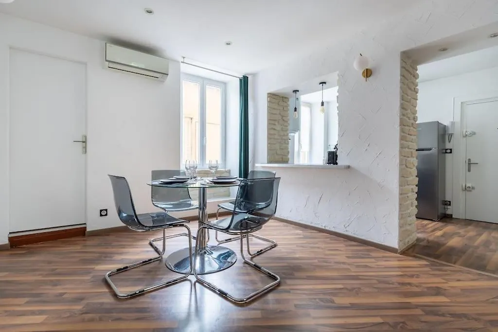 Make History - Chamalieres Apartment